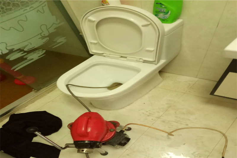 苏仙如何疏通马桶 疏通马桶多少钱